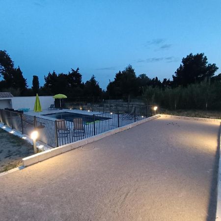 Maison Independante Avec Piscine, 10Min Avignon Pujaut 외부 사진