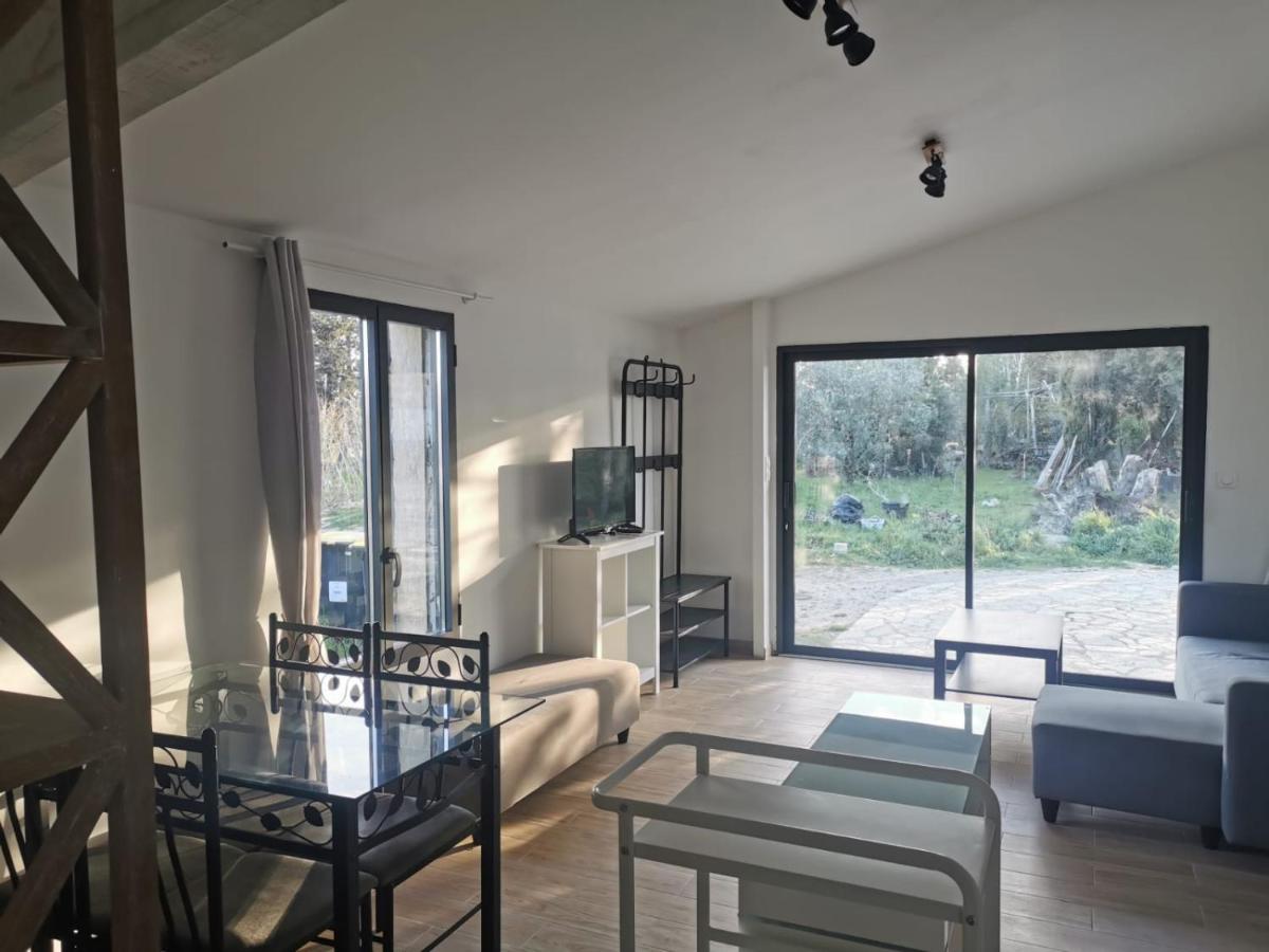 Maison Independante Avec Piscine, 10Min Avignon Pujaut 외부 사진