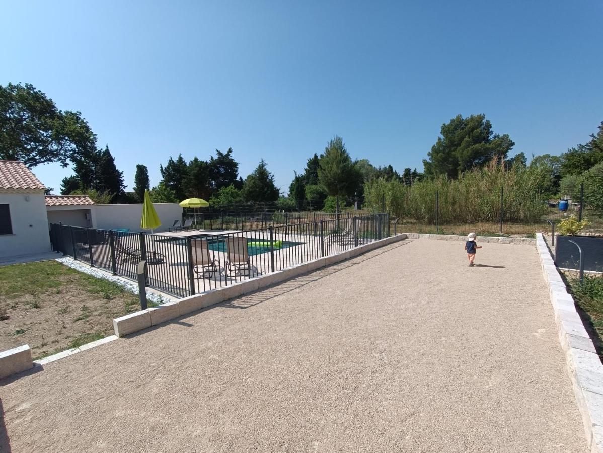 Maison Independante Avec Piscine, 10Min Avignon Pujaut 외부 사진
